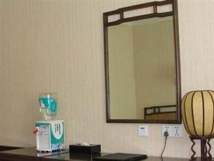 Aizunke Qingdao Fuzhou South Road Hotel Екстериор снимка